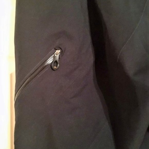 Peak Performance Women's Ski Pants - Picture 10 of 14